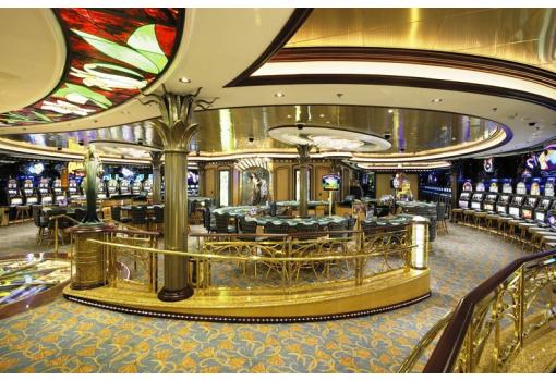 El Casino, donde probar suerte cada noche